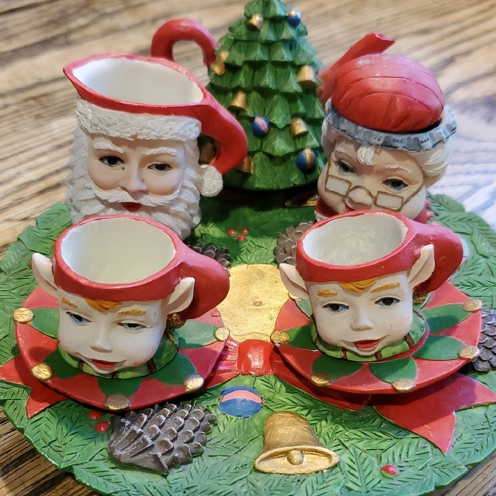 Festive Holiday Elf and Santa Mug Set - Multicolor